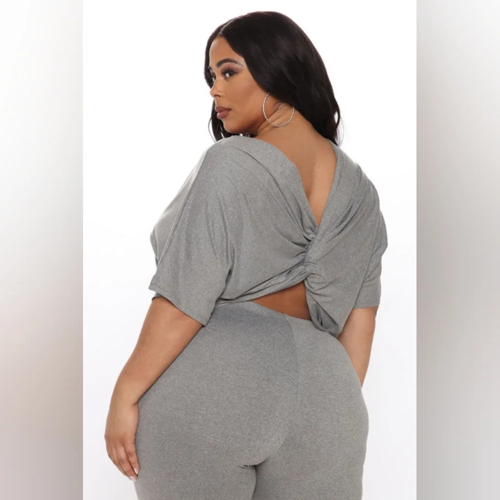 Gray Off-Shoulder Top and Leggings Set (XL) - Picture 9 of 11
